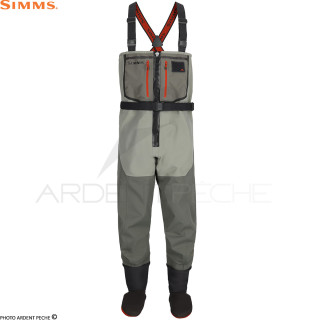 Waders Simms Freestone Smoke Z - la pêche en toute liberté - Ardent Fly Fishing