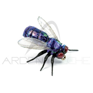 Mouche bleue réaliste